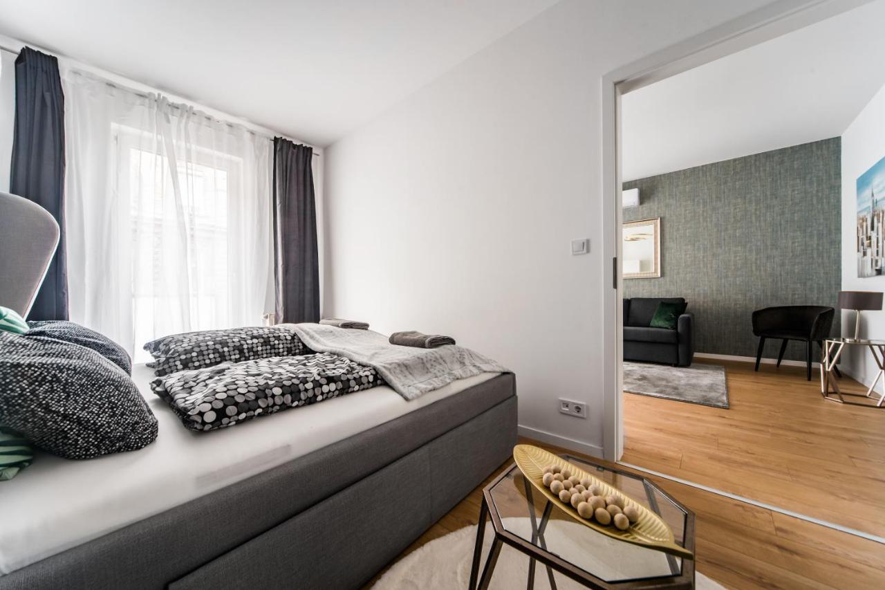 Akacfa 413 1 Bedroom Aircon Center * Budapest